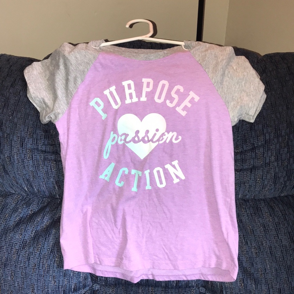 Girls print t-shirt size medium